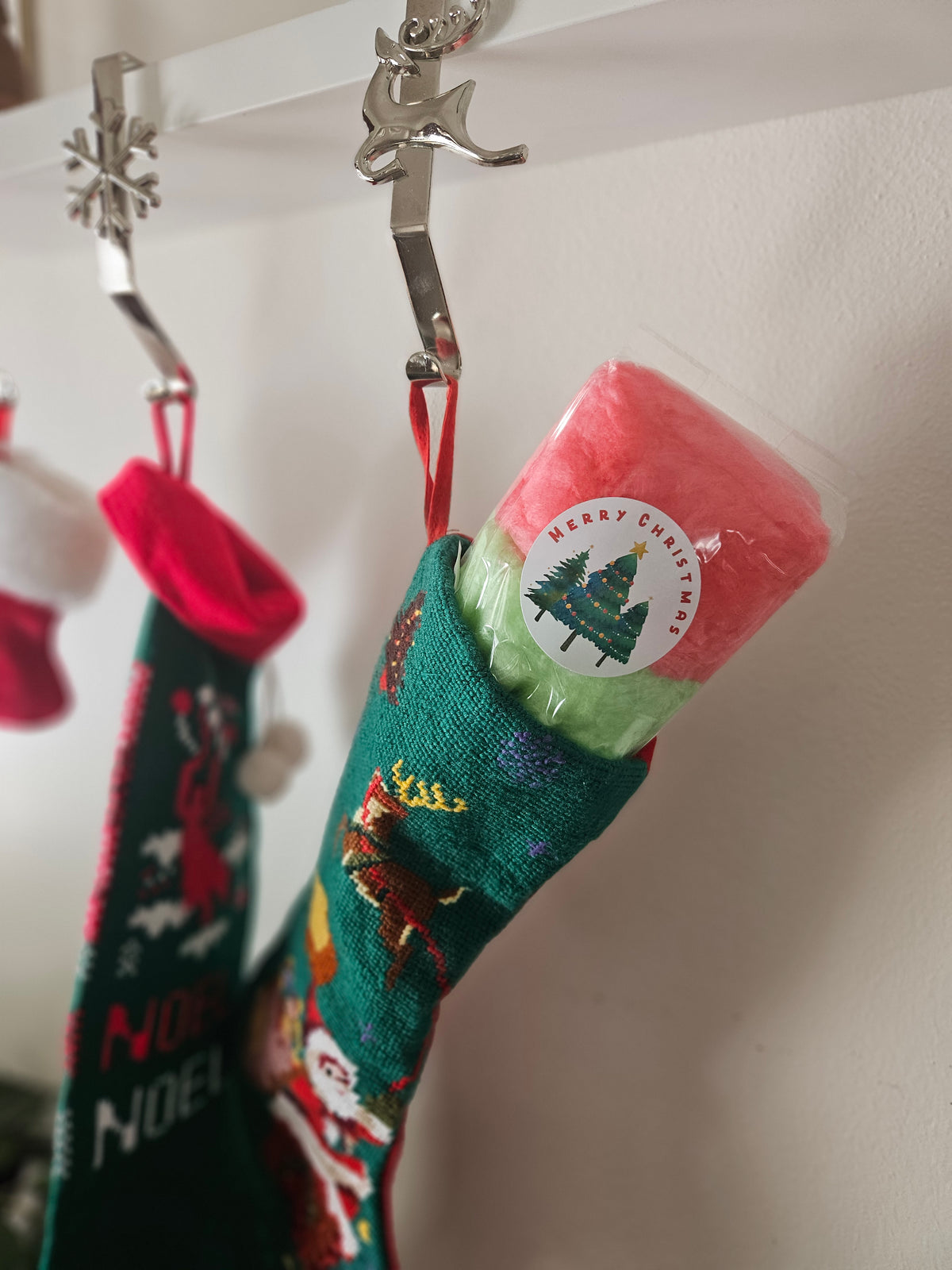 🎄 Christmas Cotton Candy Bag – Sweet Holiday Magic in Every Fluff! ❄️